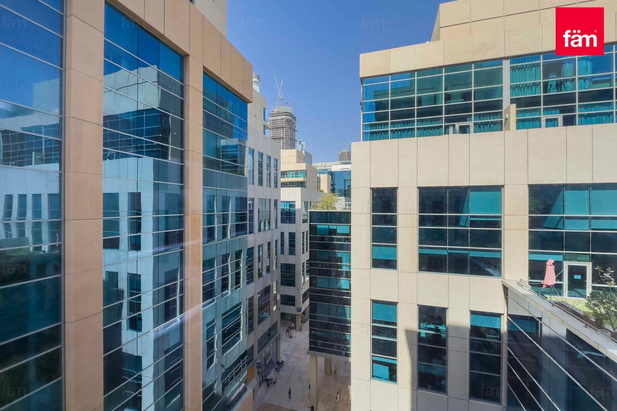 Fully Fitted | Good Layout | 35 Parkings-18