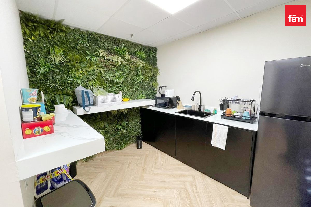 Furnished Unit | Exclusive | Canal View-9