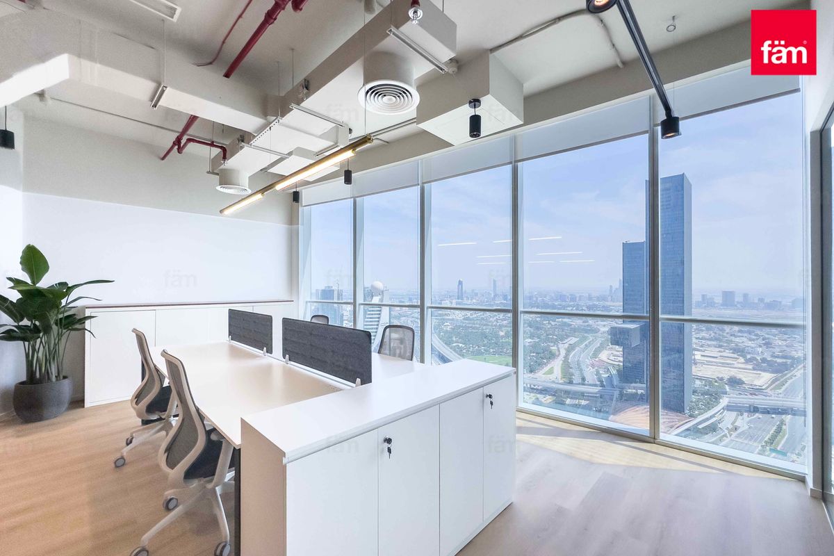 Fully Equipped | Brand New Office | Prime Location-10