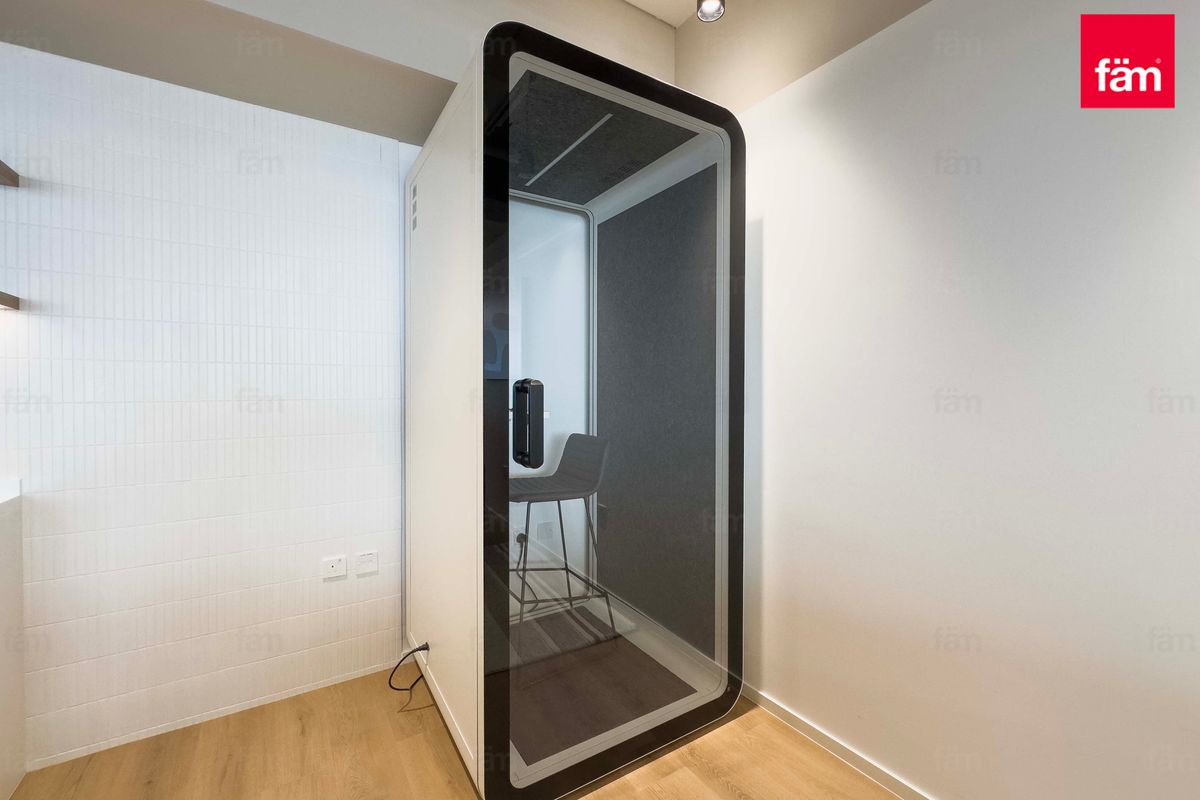 Fully Equipped | Brand New Office | Prime Location-14