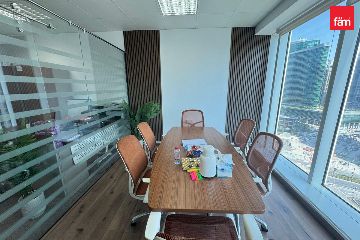 Full Canal View | 2 Parkings| Fitted | Vacant NOW-6