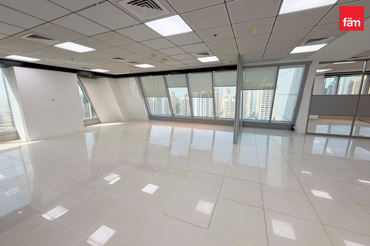 High Floor | Fitted with Kitchen | Partitioned-8