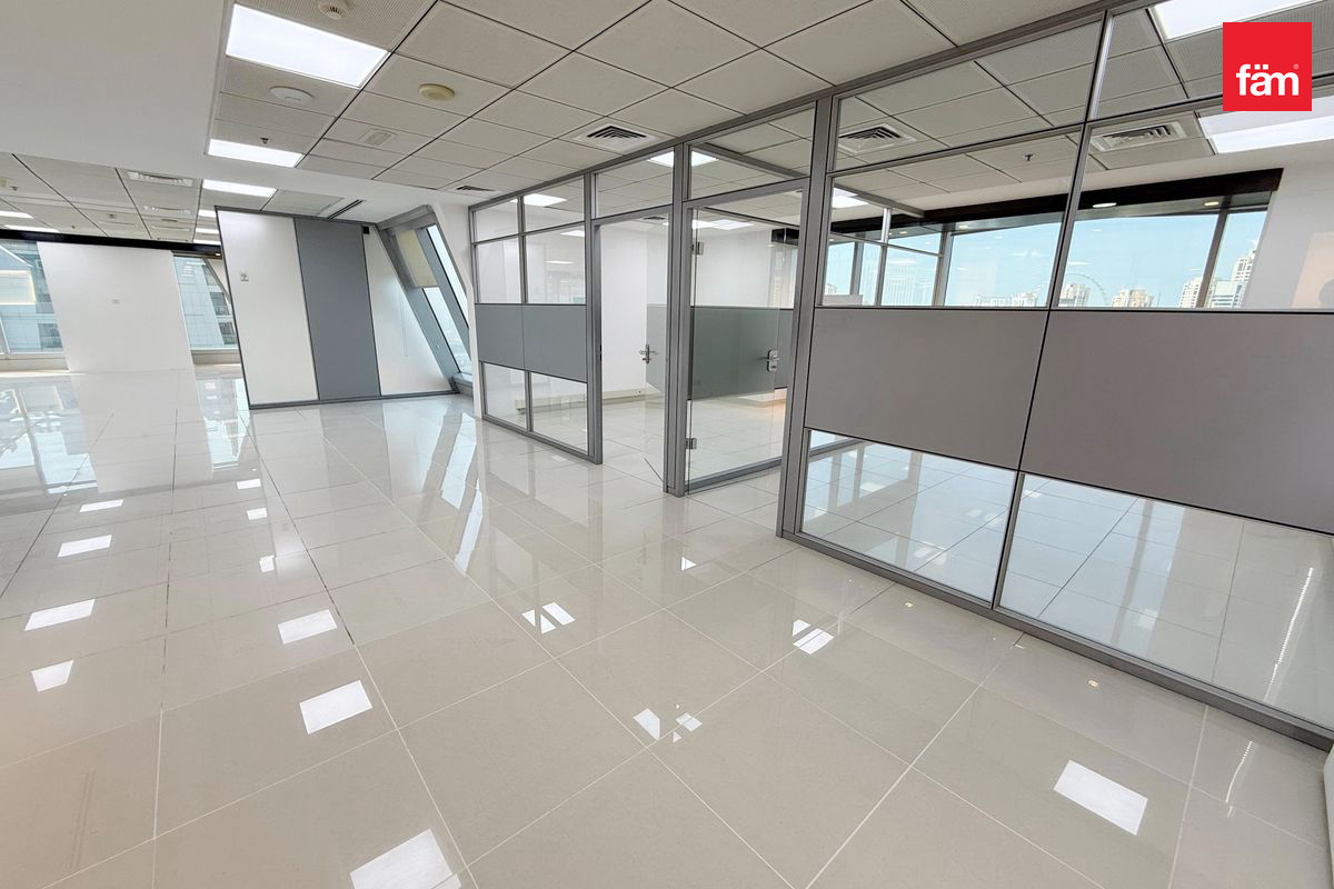 High Floor | Fitted with Kitchen | Partitioned-9