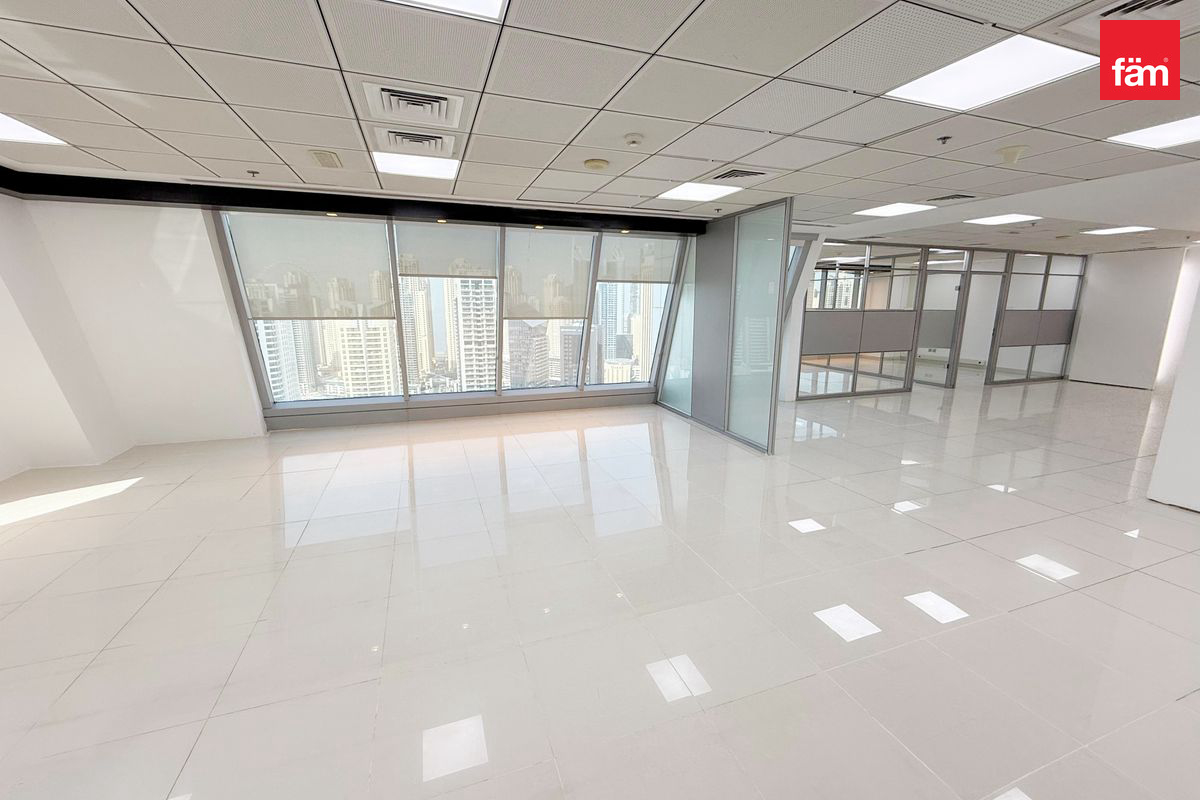 High Floor | Fitted with Kitchen | Partitioned-14