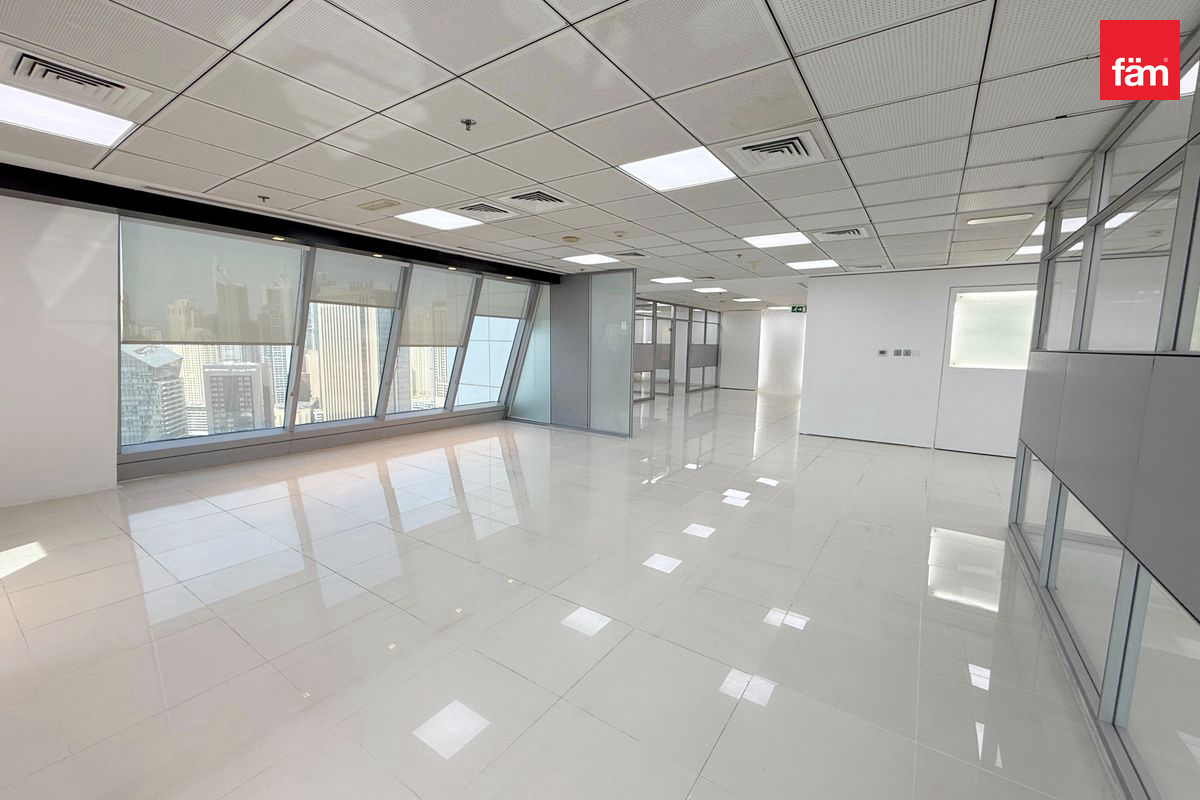 High Floor | Fitted with Kitchen | Partitioned-13