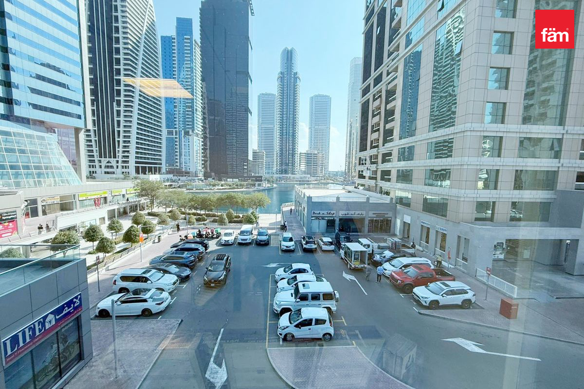 2 Parkings | Lake View | Grade A | Partitioned-12