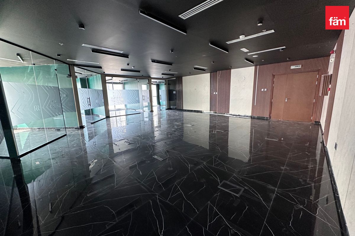 Full Canal View | Luxury Fittings | Vacant-7