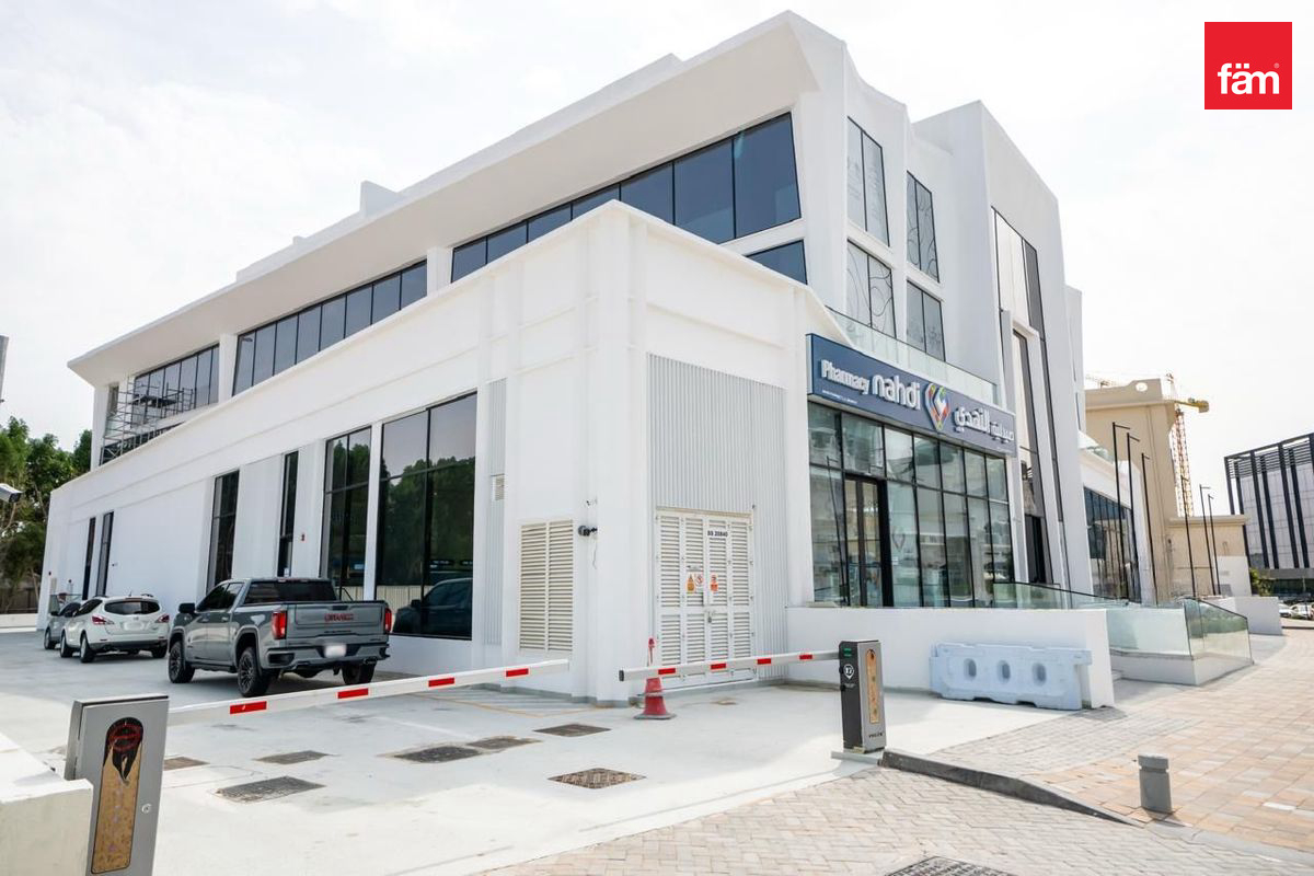 Fully Equipped Office | On-Site Gym | Grade A-13