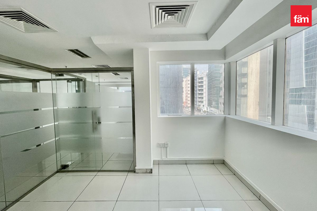 Ready Office | Fitted | Partitioned | Chiller Free-6