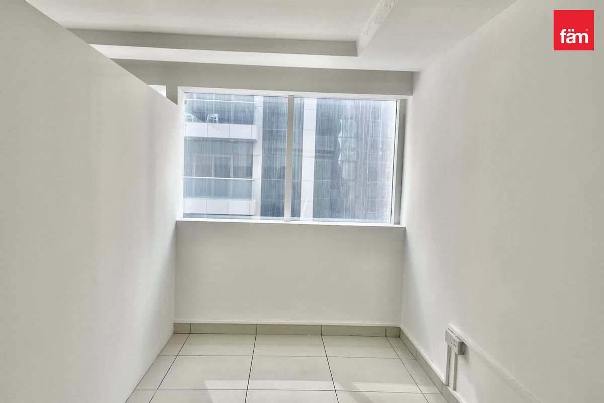 Ready Office | Fitted | Partitioned | Chiller Free-9