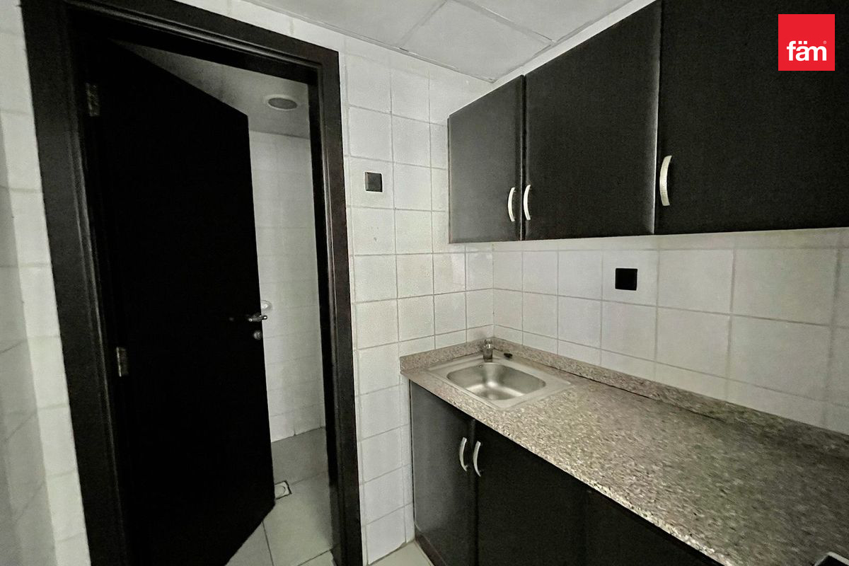 Ready Office | Fitted | Partitioned | Chiller Free-7
