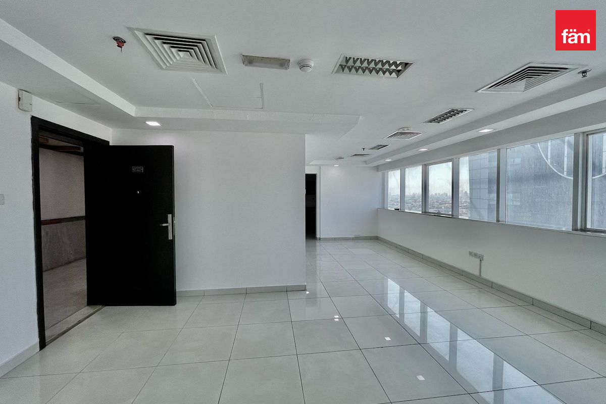 Ready | Chiller Free | Partitioned | High Floor-9