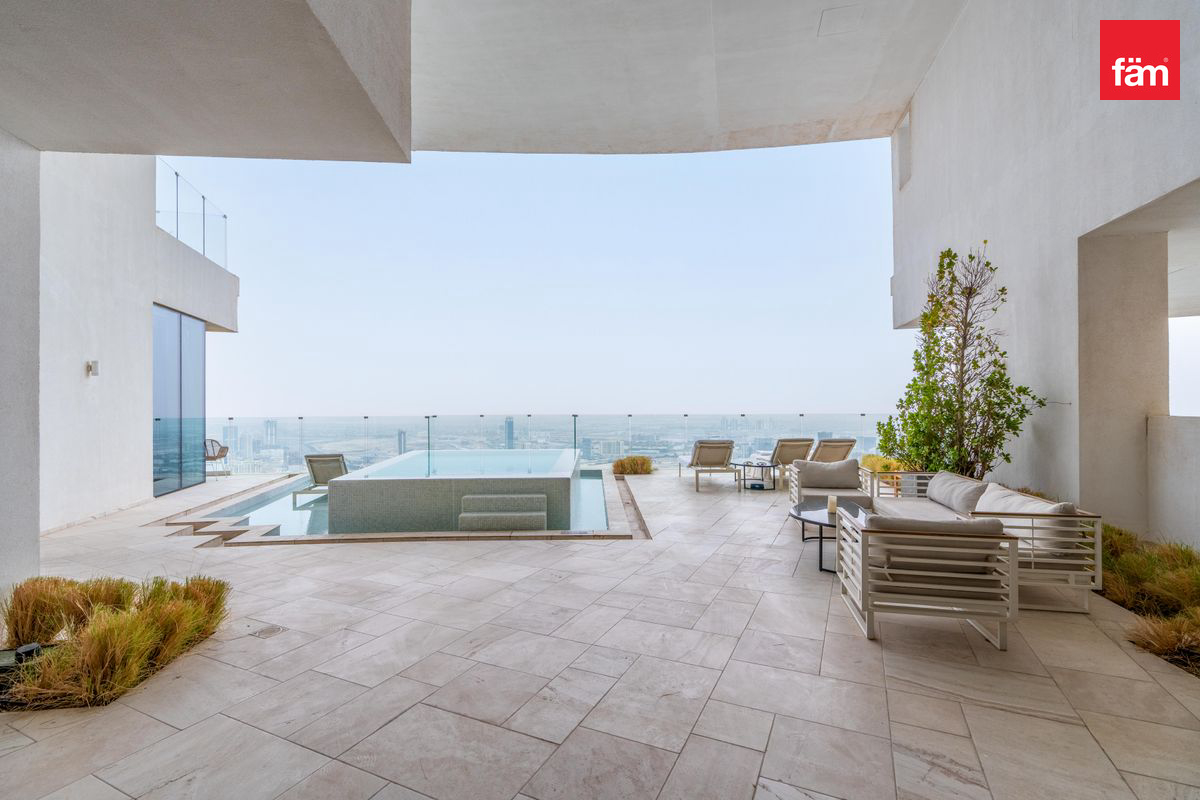 Luxury in the heaven | Residential and serviced-13