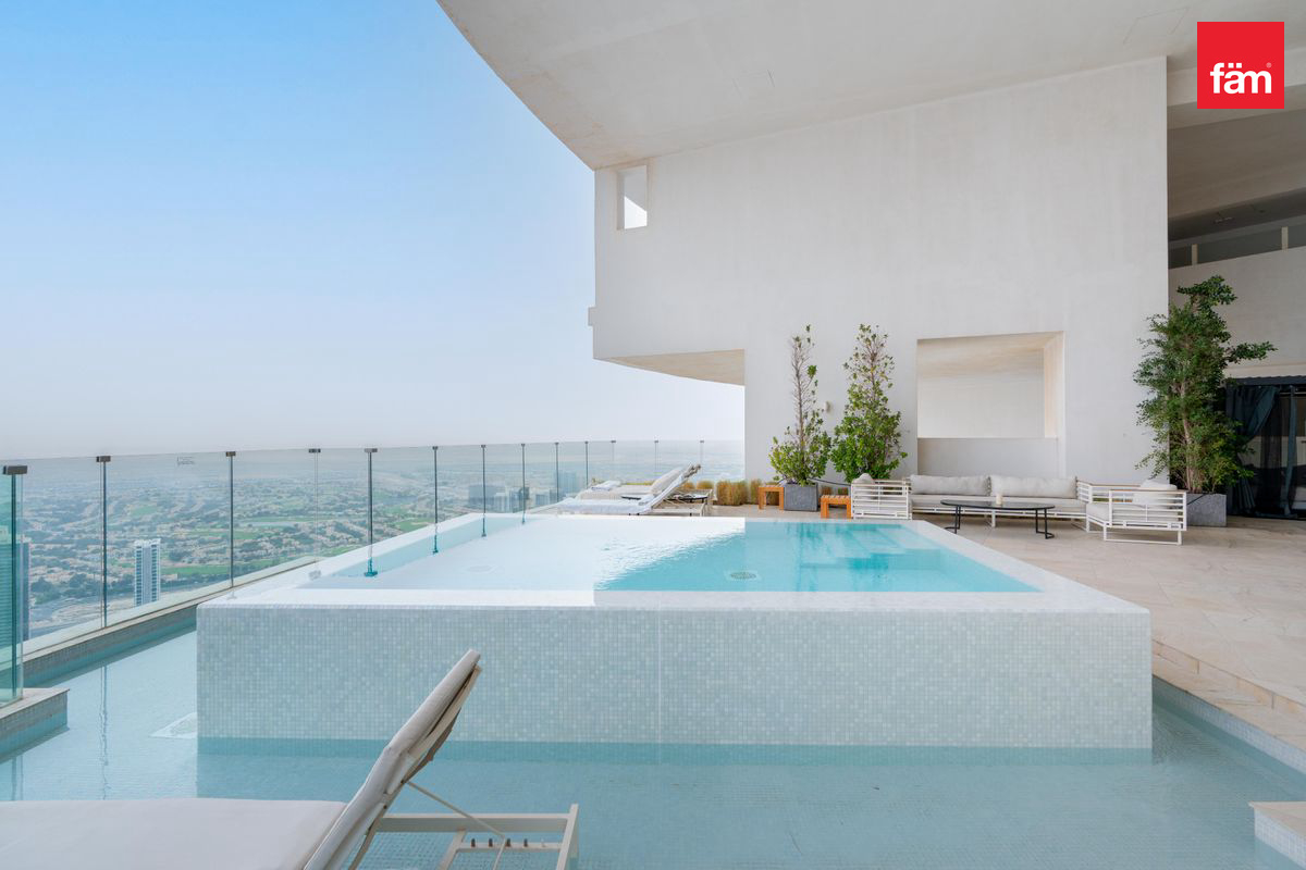 Luxury in the heaven | Residential and serviced-16