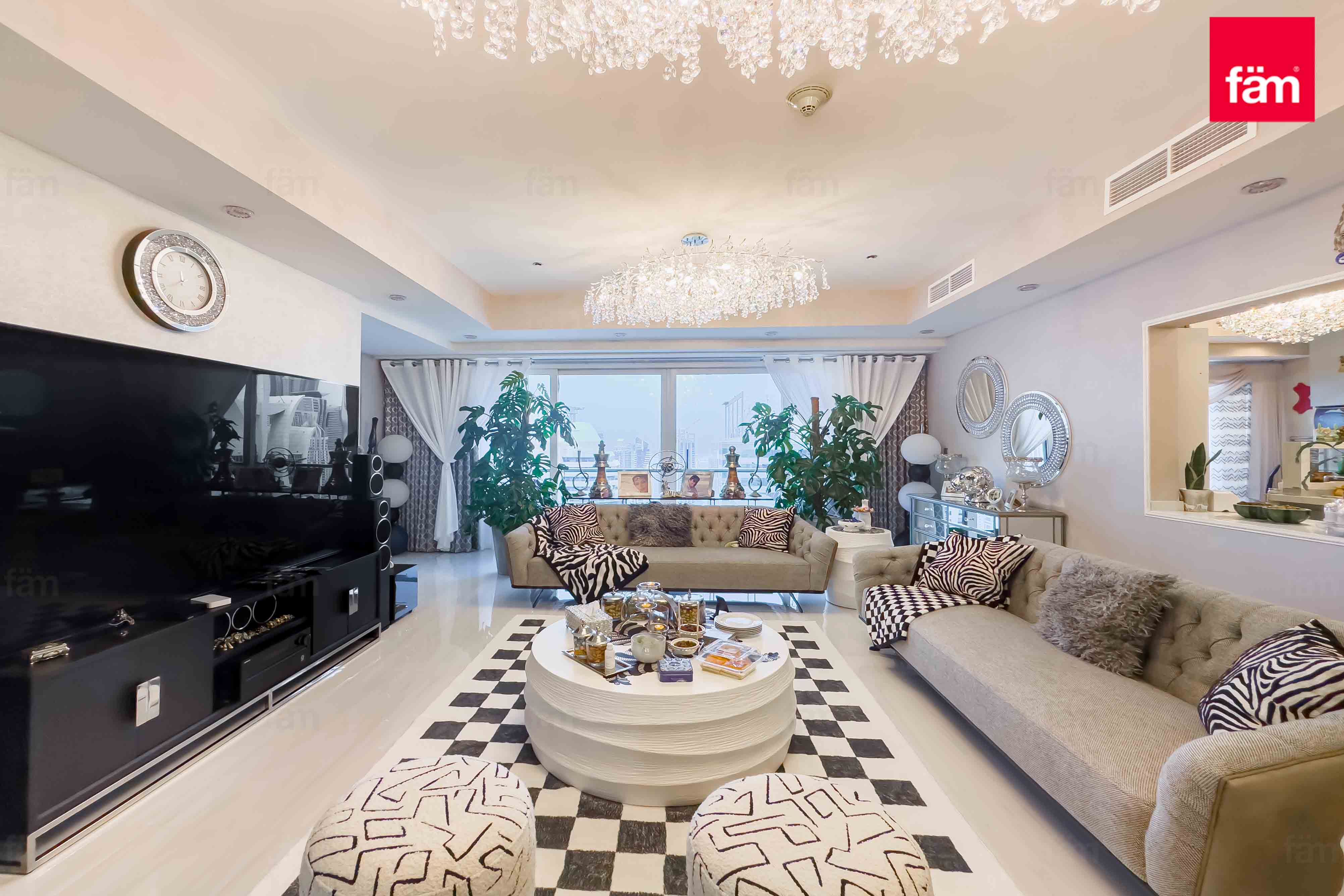 Luxury 5BR Duplex Penthouse | Unique Design-26