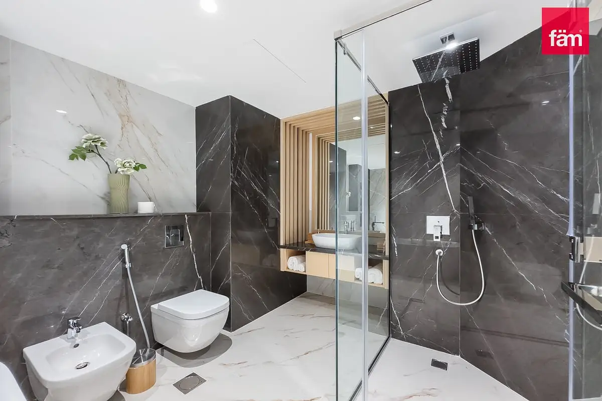 VACANT | LUXURY UPGRADE | BBQ LOUNGE | CINEMA ROOM-28