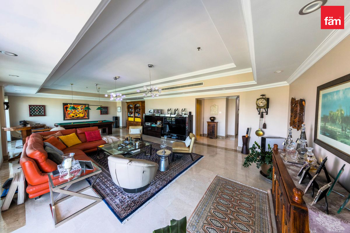 Golf View - Stunning layout - Great Condition-6