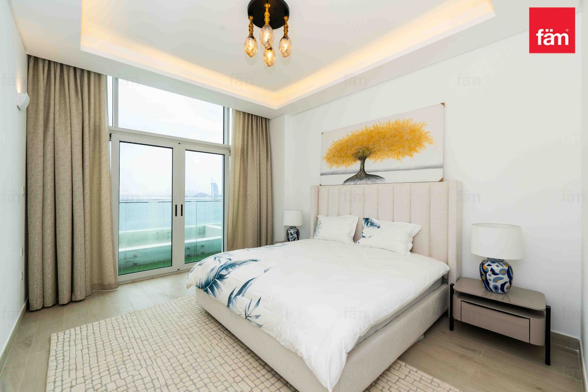 4 BED PENTHOUSE | VACANT | SEA VIEW | EXCLUSIVE-9