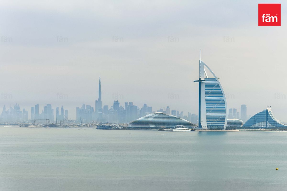 4 BED PENTHOUSE | VACANT | SEA VIEW | EXCLUSIVE-14