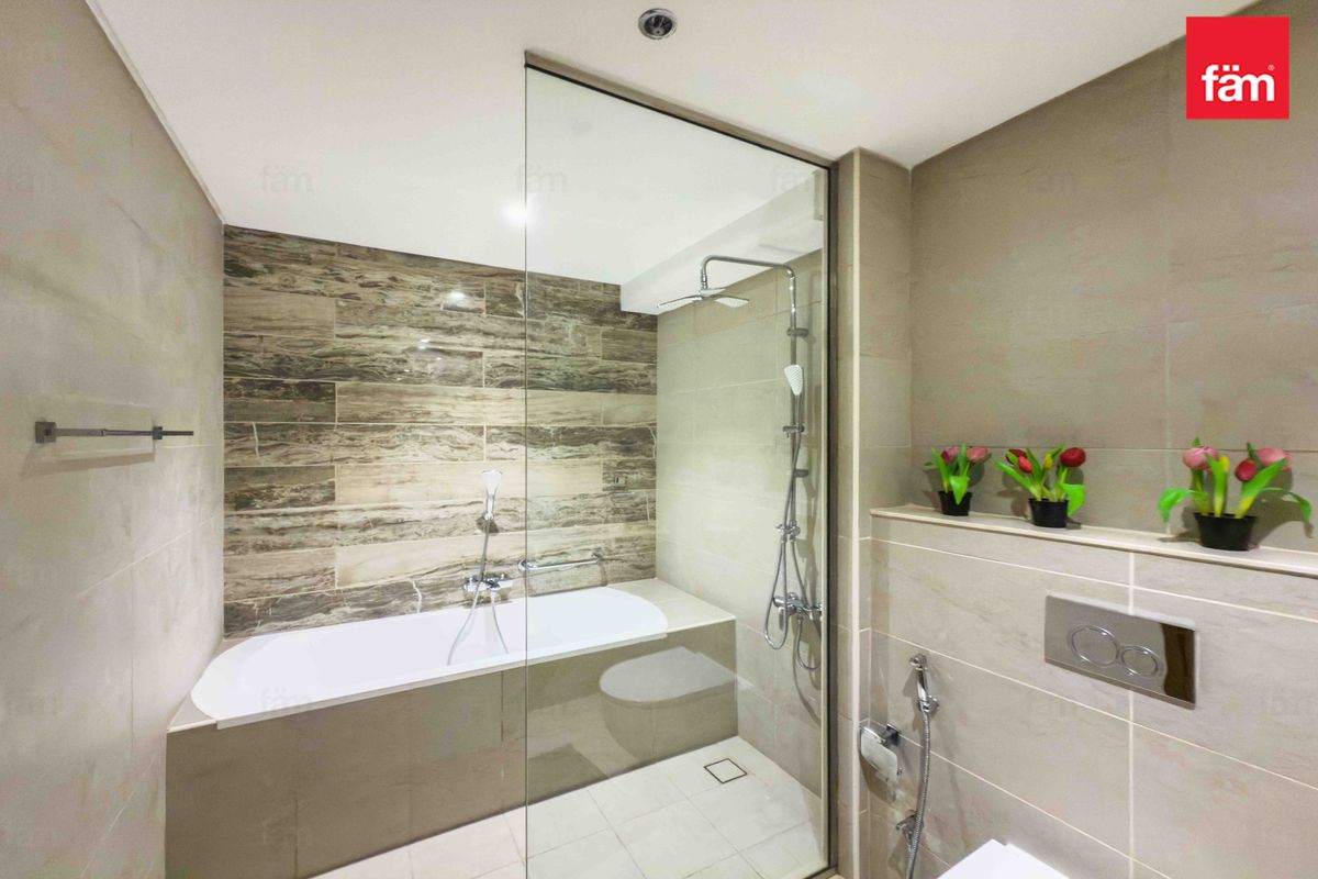 4 BED PENTHOUSE | VACANT | SEA VIEW | EXCLUSIVE-23