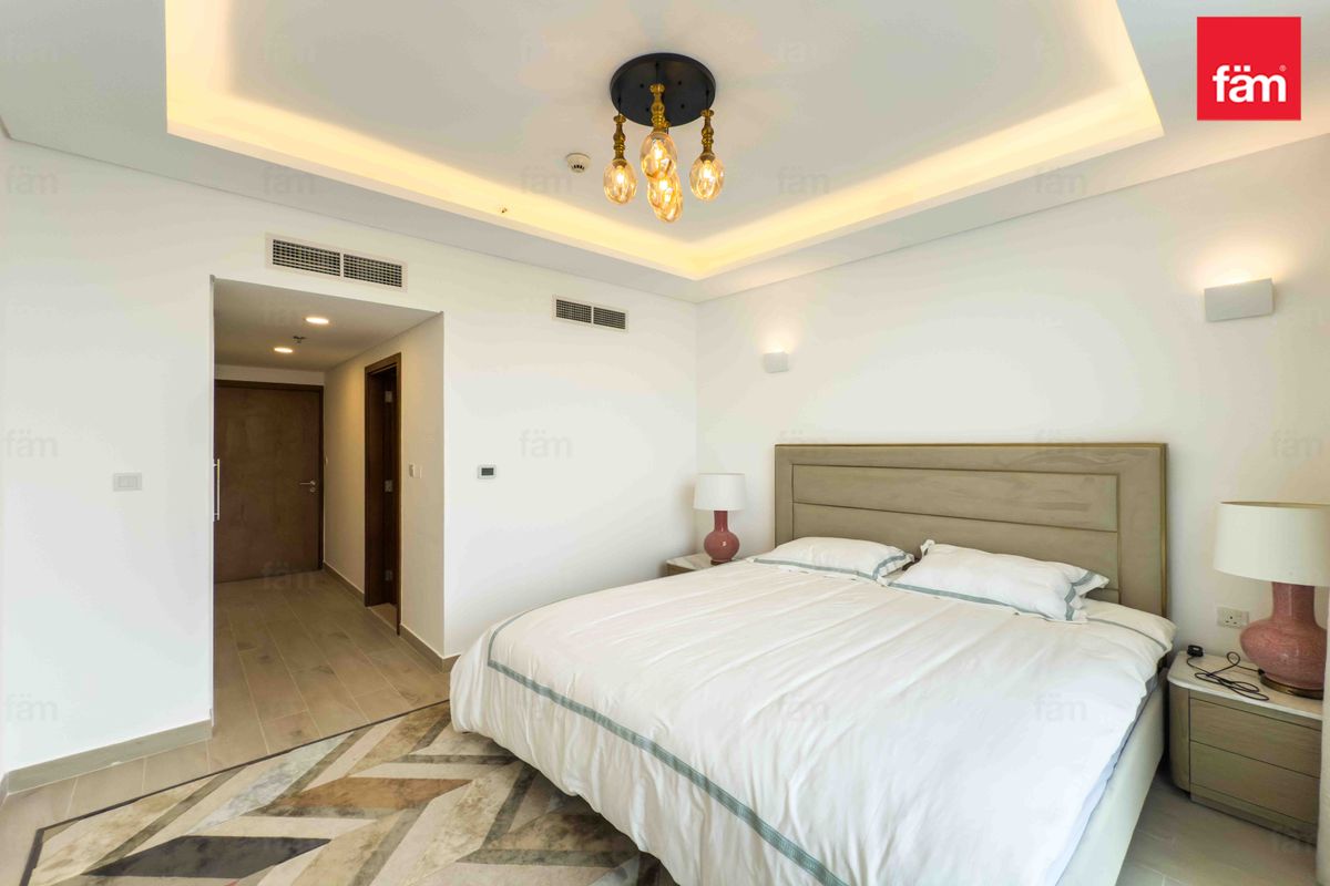 4 BED PENTHOUSE | VACANT | SEA VIEW | EXCLUSIVE-10