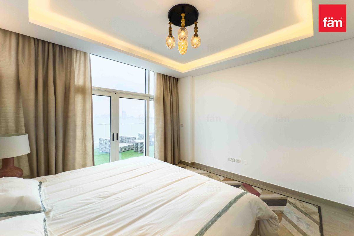 4 BED PENTHOUSE | VACANT | SEA VIEW | EXCLUSIVE-6
