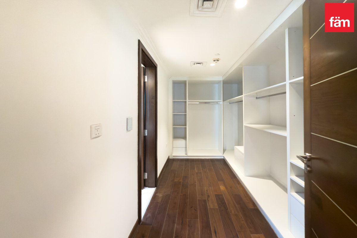 Turn Key | Exquisite 5 Bedroom Penthouse-19