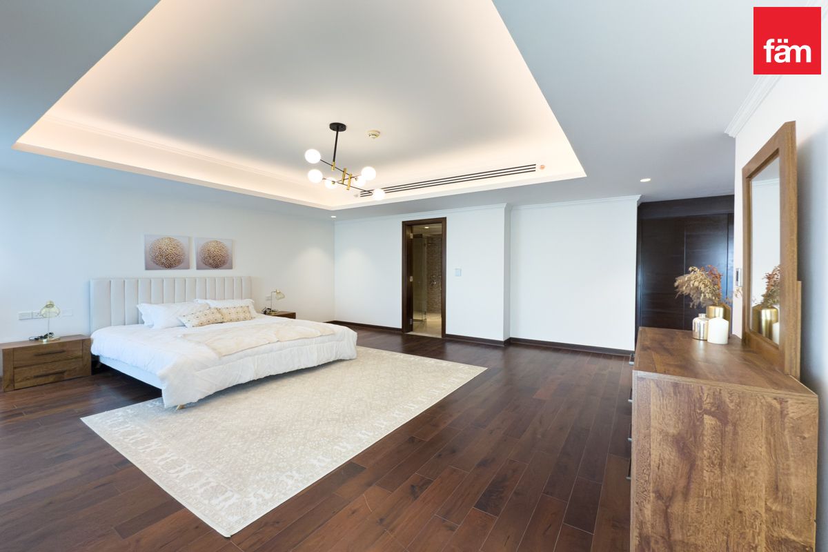 Turn Key | Exquisite 5 Bedroom Penthouse-13