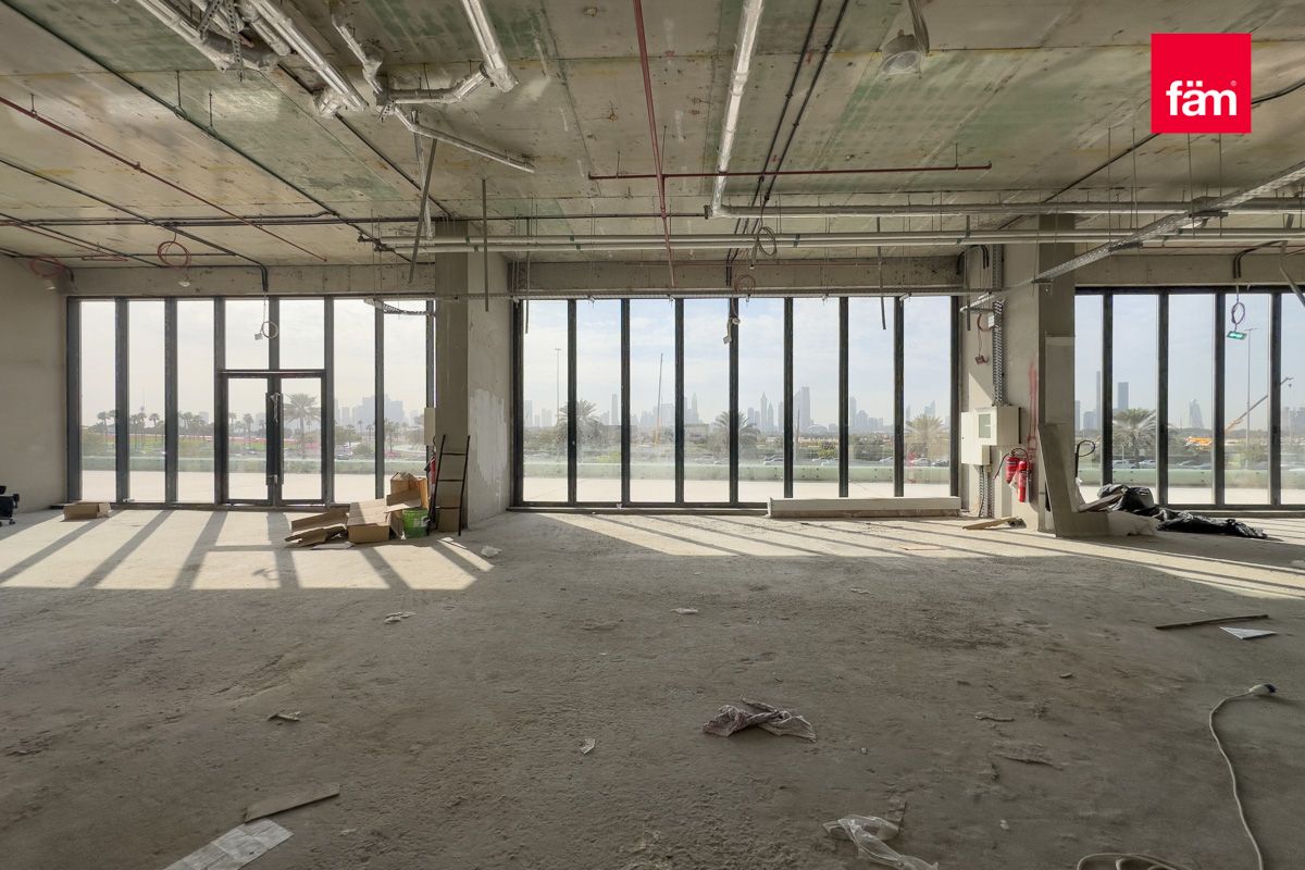 EXCLUSIVE | PRIME LOCATION | SKYLINE VIEW-8