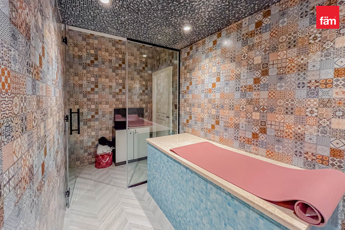 Fully Fitted | Vacant | Close to Metro-17