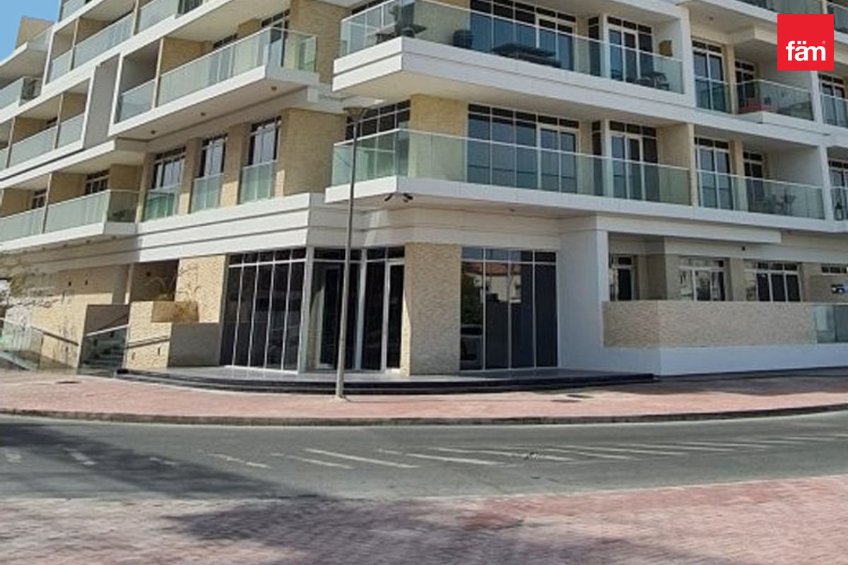 Shop | New Price | Investors Deal | Notice Served-10