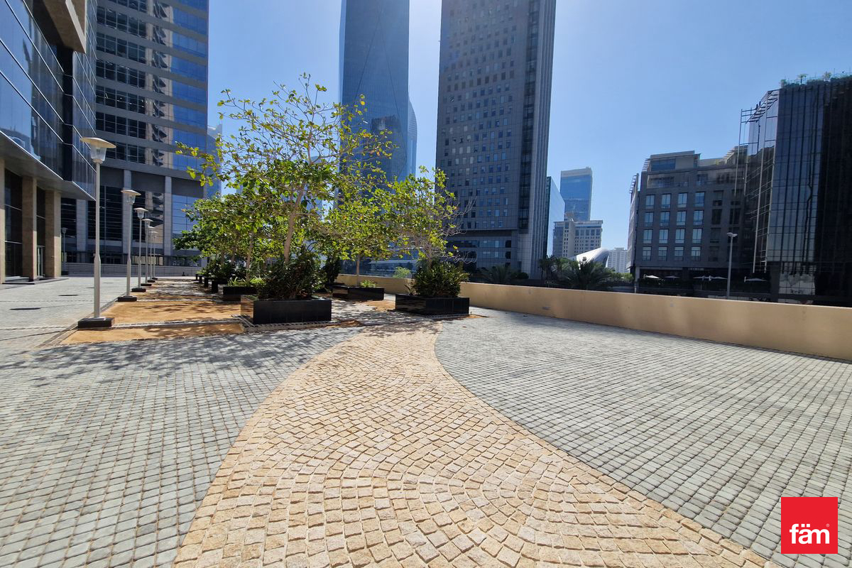 Shell and Core | Vacant | Courtyard Unit-15
