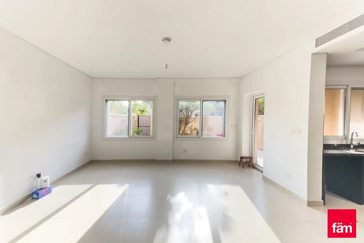 Spacious 3BR Type C Townhouse |For Rent-18
