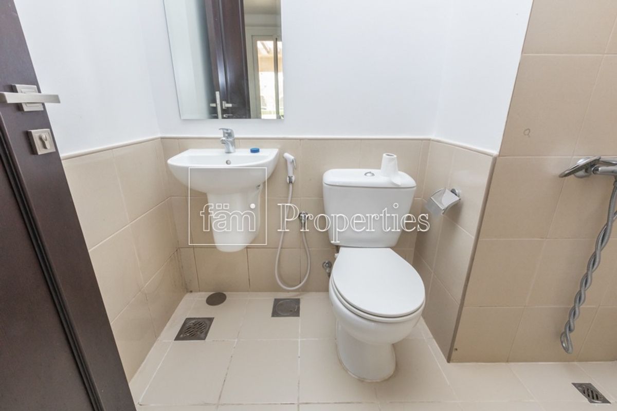 Spacious 3BR Type C Townhouse |For Rent-20