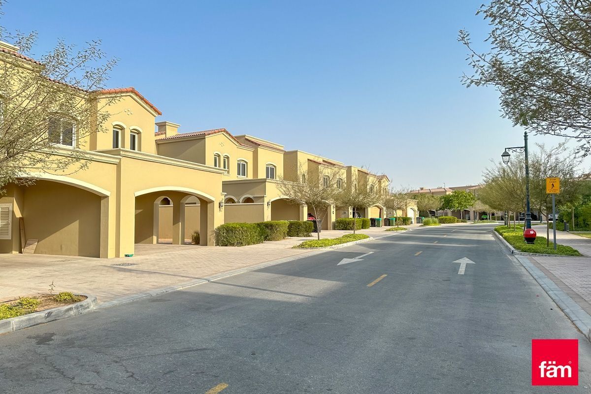 Spacious 3BR Type C Townhouse |For Rent-25