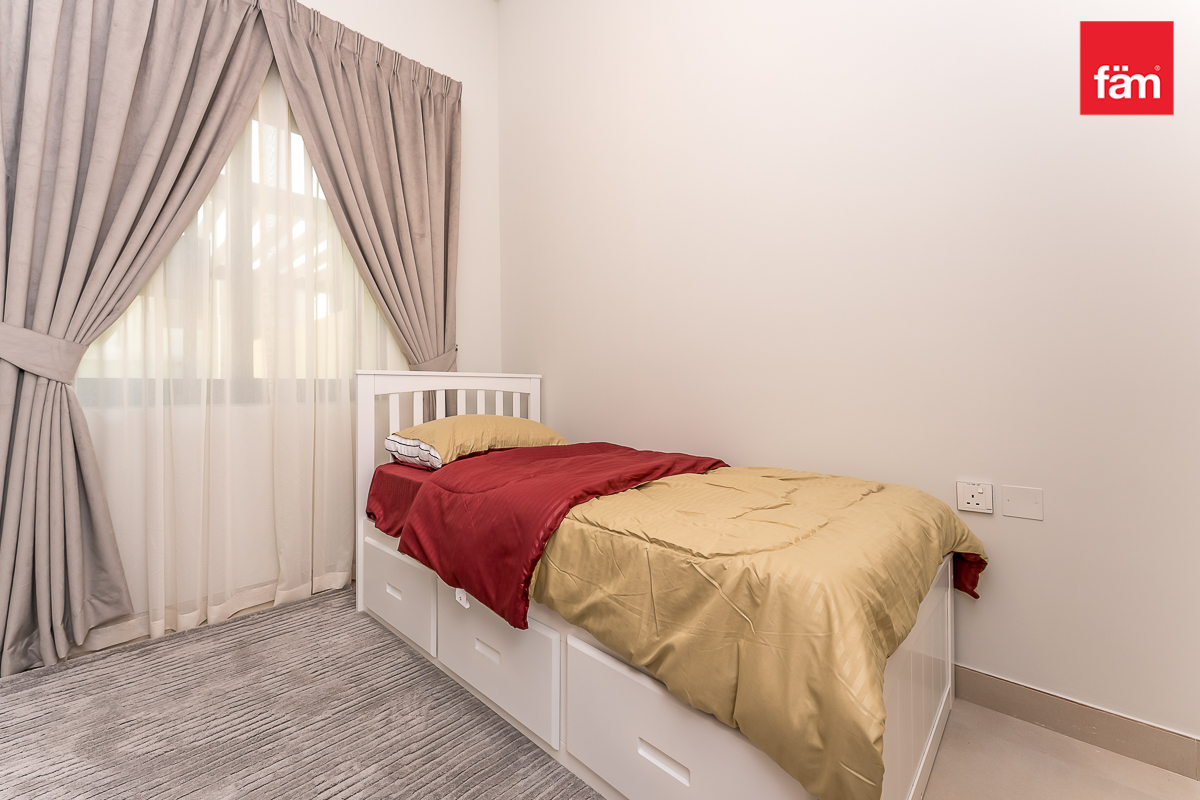 BRAND NEW 4 BED MAIDS | SINGLE ROW |READY MOVE-15