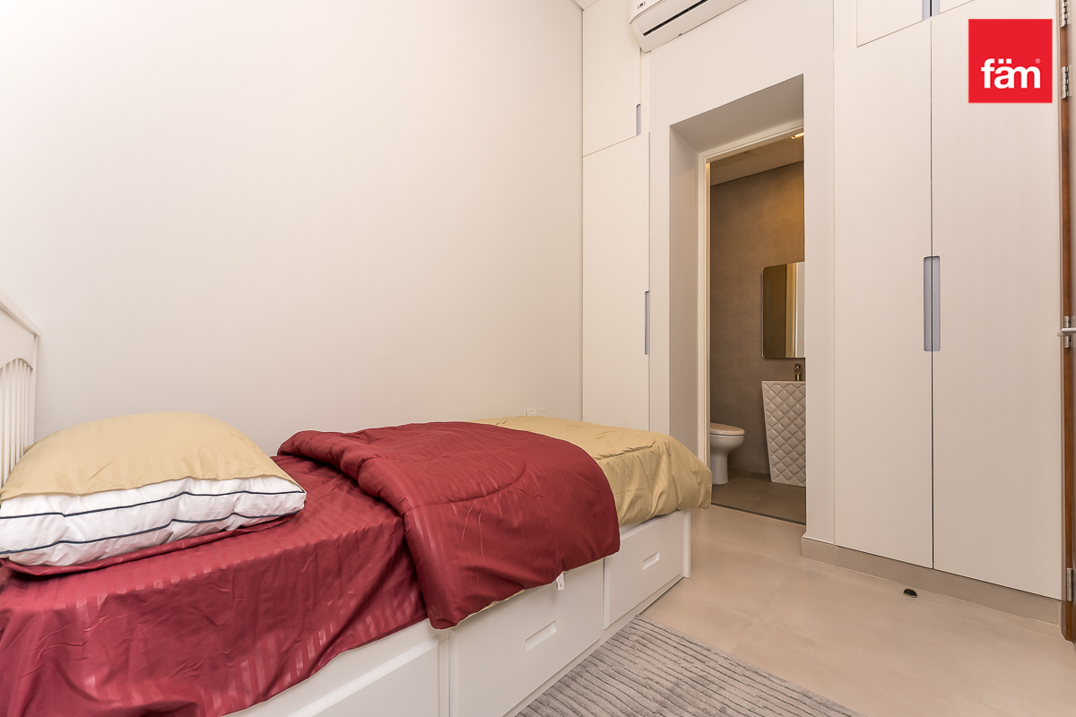 BRAND NEW 4 BED MAIDS | SINGLE ROW |READY MOVE-19