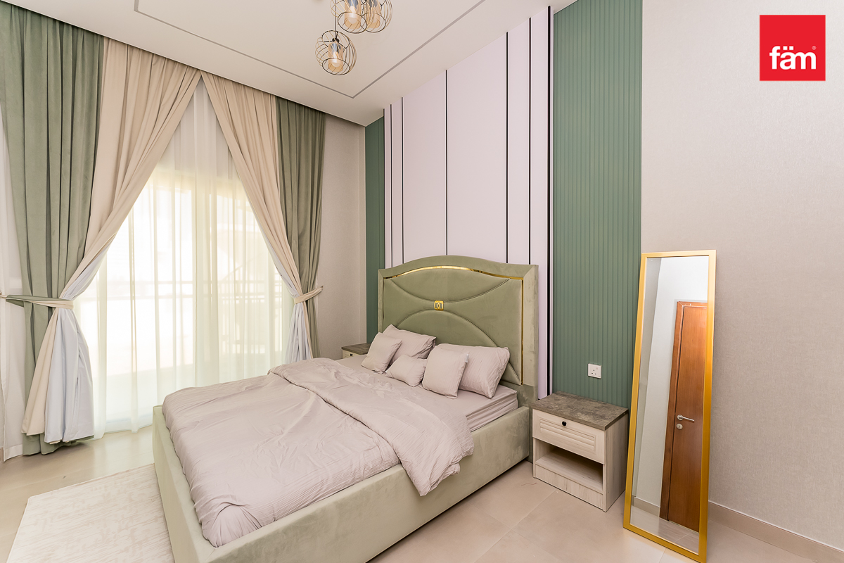 BRAND NEW 4 BED MAIDS | SINGLE ROW |READY MOVE-23