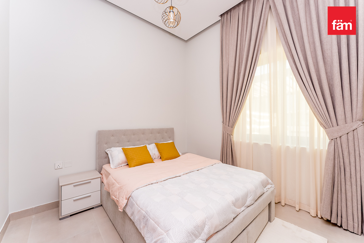 BRAND NEW 4 BED MAIDS | SINGLE ROW |READY MOVE-24