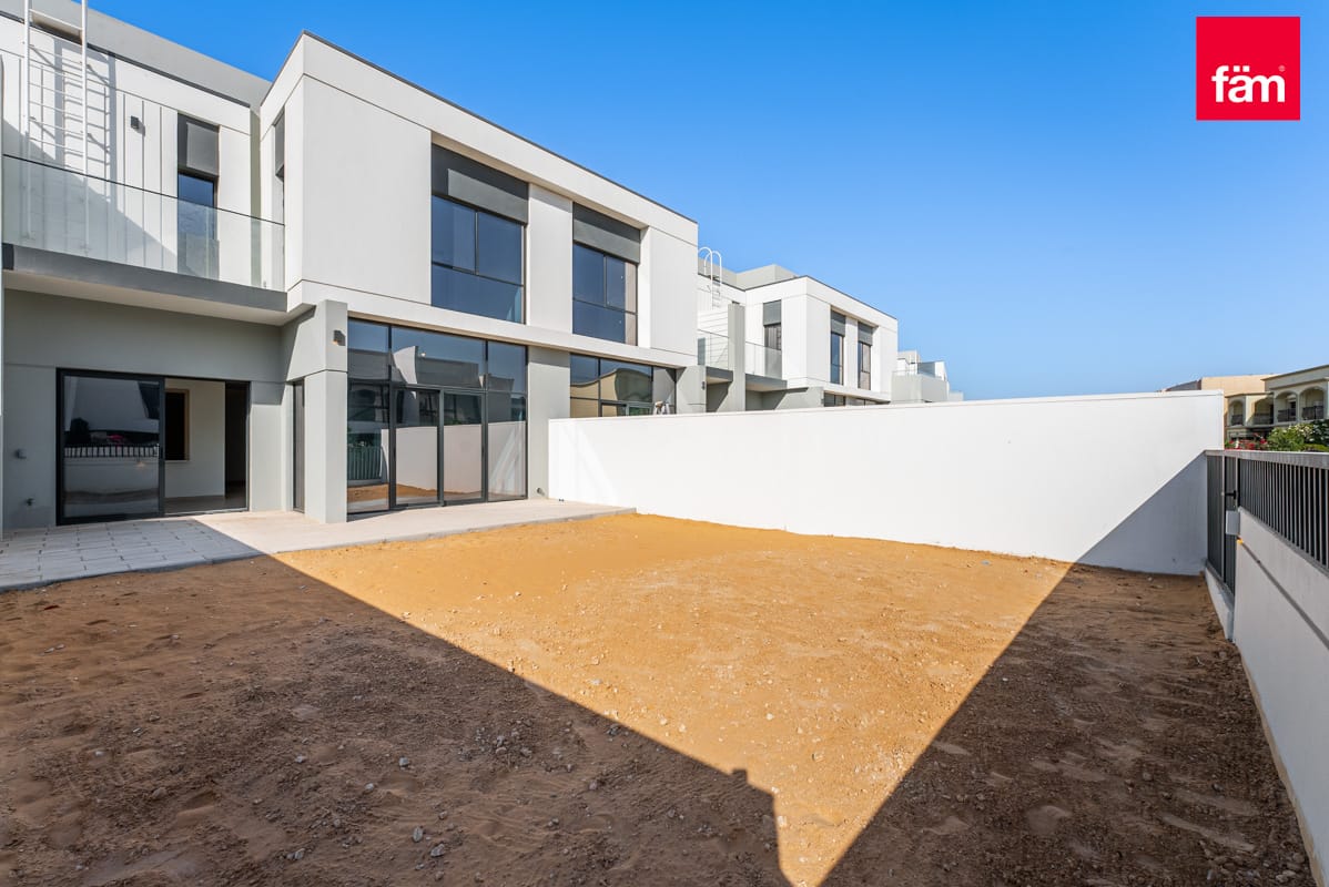 BRAND NEW | READY TO MOVE | URBAN | MODERN-7