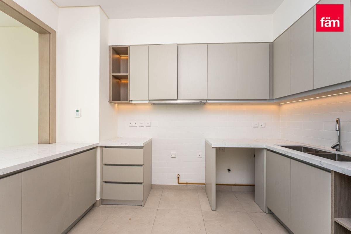 BRAND NEW | READY TO MOVE | URBAN | MODERN-19
