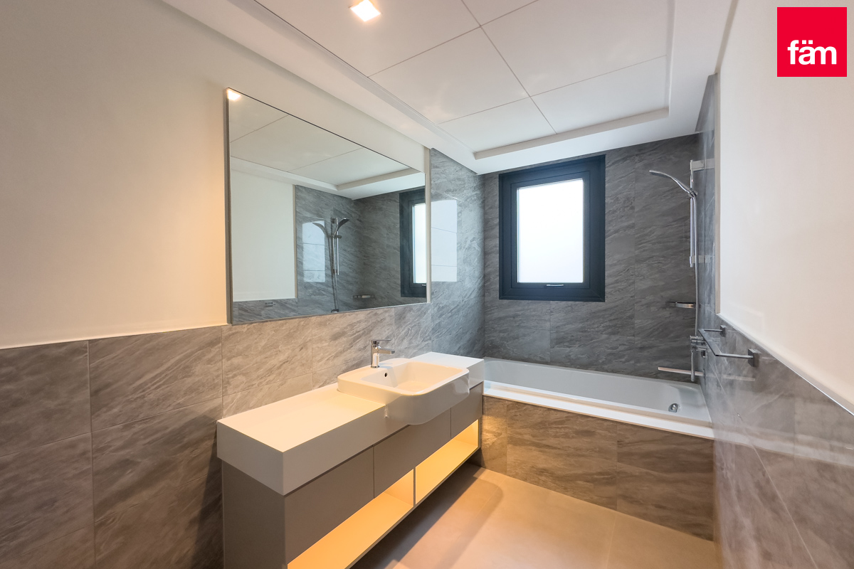 BRAND NEW | TYPE A | ALL ENSUITE | NEAR PARK-5