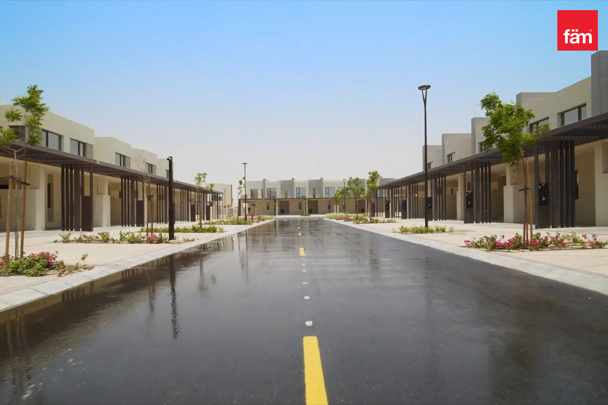 Vacant| Near Club house and Pool| Prime location-23