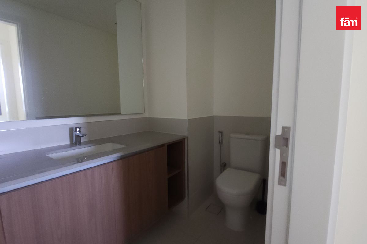 Vacant| Near Club house and Pool| Prime location-15