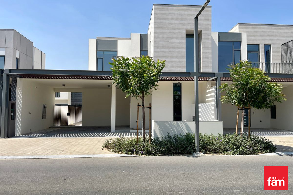 Price 200,000 AED 4 Bedroom Townhouse for Rent in Sun at Arabian