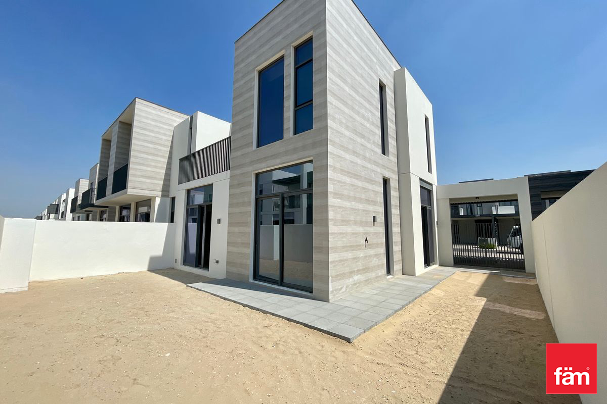 Price 200,000 AED 4 Bedroom Townhouse for Rent in Sun at Arabian