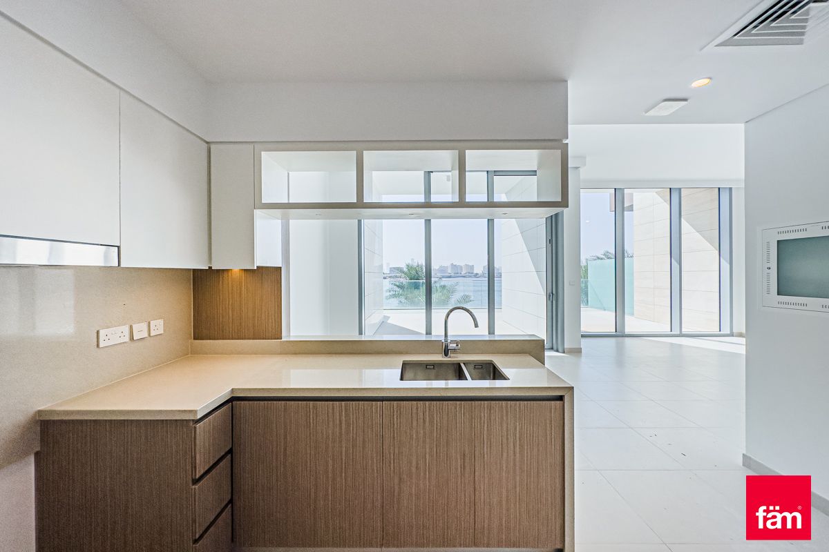 Full Canal and Burj View |Big Terrace| Brand New-8