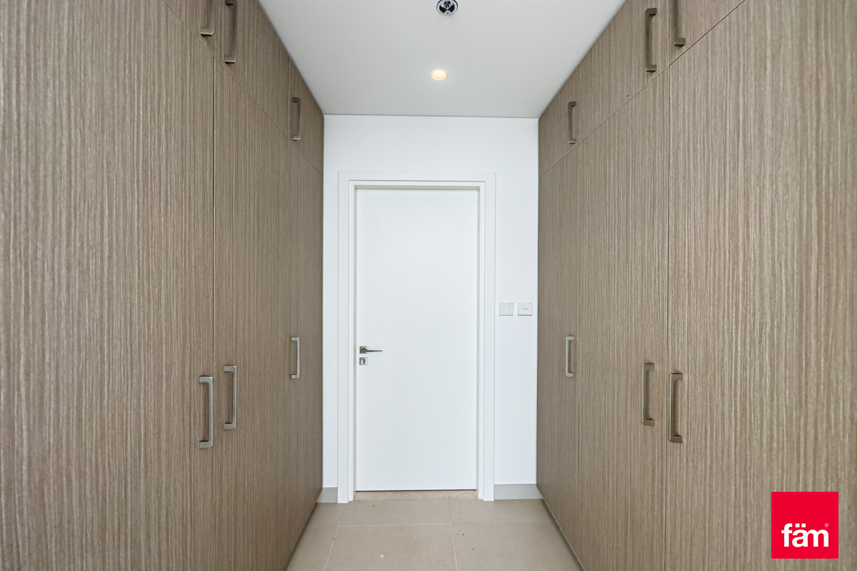 Full Canal and Burj View |Big Terrace| Brand New-25