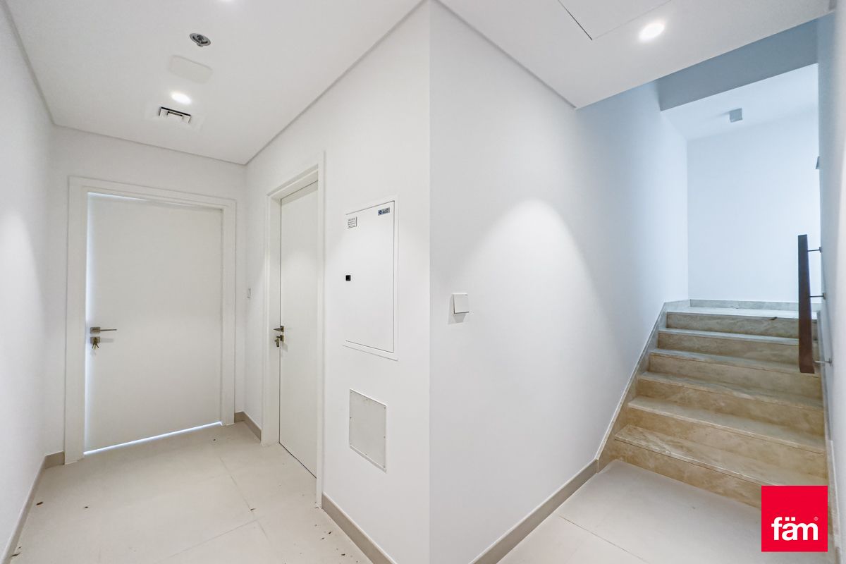 Full Canal and Burj View |Big Terrace| Brand New-23