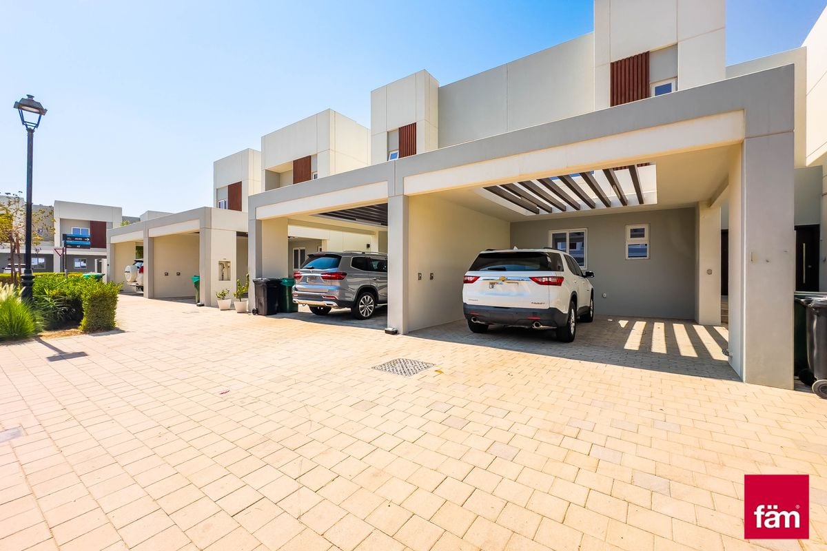 Price 150,000 AED | 3 Bedroom Villa for Rent in Amaranta 3 Dubai - 95950